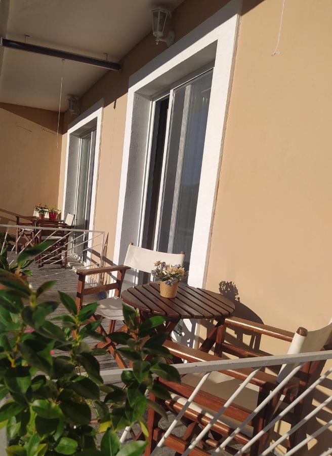 Apartmani Vico ヘルツェグ・ノヴィ エクステリア 写真