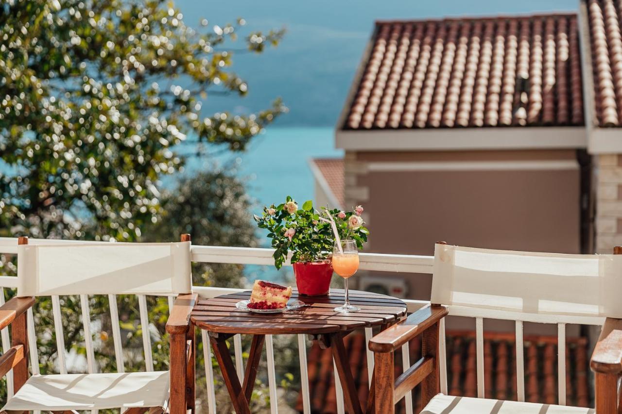 Apartmani Vico ヘルツェグ・ノヴィ エクステリア 写真